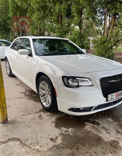 كرايسلر 300